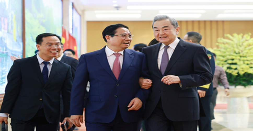 वियतनाम के प्रधानमंत्री और चीनी विदेश मंत्री के बीच मुलाकात
