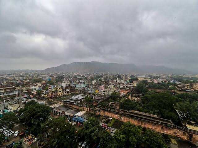 राजस्थान में तीन दिन मौसम रहेगा साफ, वीडियो में जाने 29 अक्टूबर से आंधी-बारिश का अलर्ट; फतेहपुर-माउंट आबू में पारा 13 डिग्री