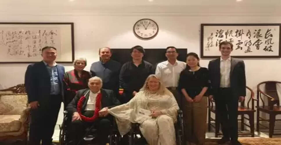 चीनी कौंसुल जनरल ने प्रसिद्ध पियानोवादक लांग लांग और मैस्ट्रो जुबिन मेहता से भेंट की