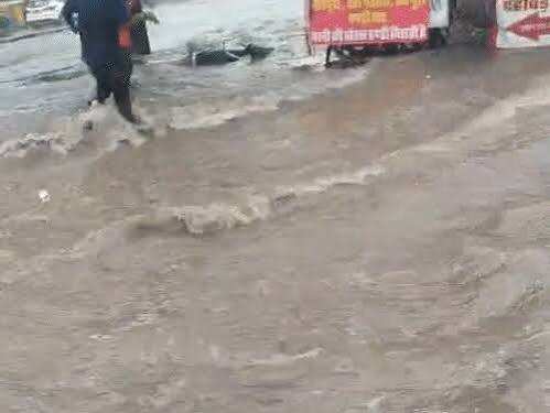 राजस्थान में फिर बदला मौसम: जयपुर, अजमेर, सीकर समेत कई जिलों में बारिश, सड़कें जलमग्न