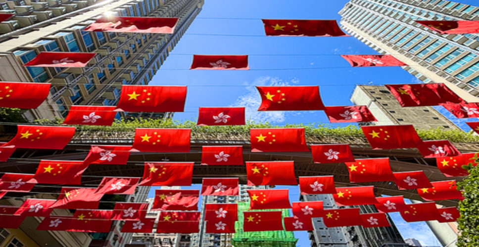 हांगकांग : शी चिनफिंग के आर्थिक और युवा विषयक लेखनों के पारंपरिक चीनी संस्करण प्रकाशित