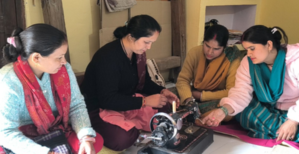 &lsquo;प्रधानमंत्री कौशल विकास योजना&rsquo; से महिलाएं हो रहीं आत्मनिर्भर