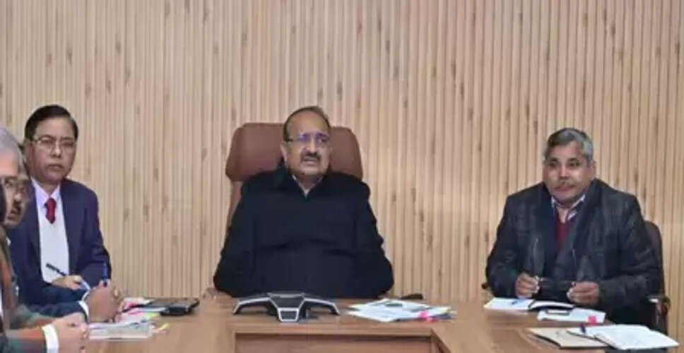 आलू किसानों को राहत की तैयारी, मार्केट इंटरवेंशन स्कीम को शीघ्र मंजूरी के निर्देश