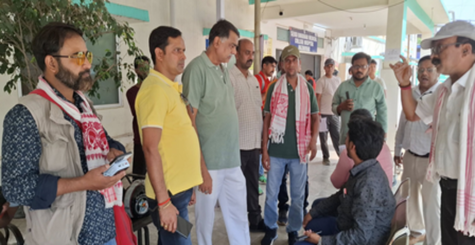 हजारीबाग में स्वास्थ्य मंत्री से सवाल पूछने पर भड़के समर्थक, पत्रकारों से मारपीट, भाजपा ने की कार्रवाई की मांग