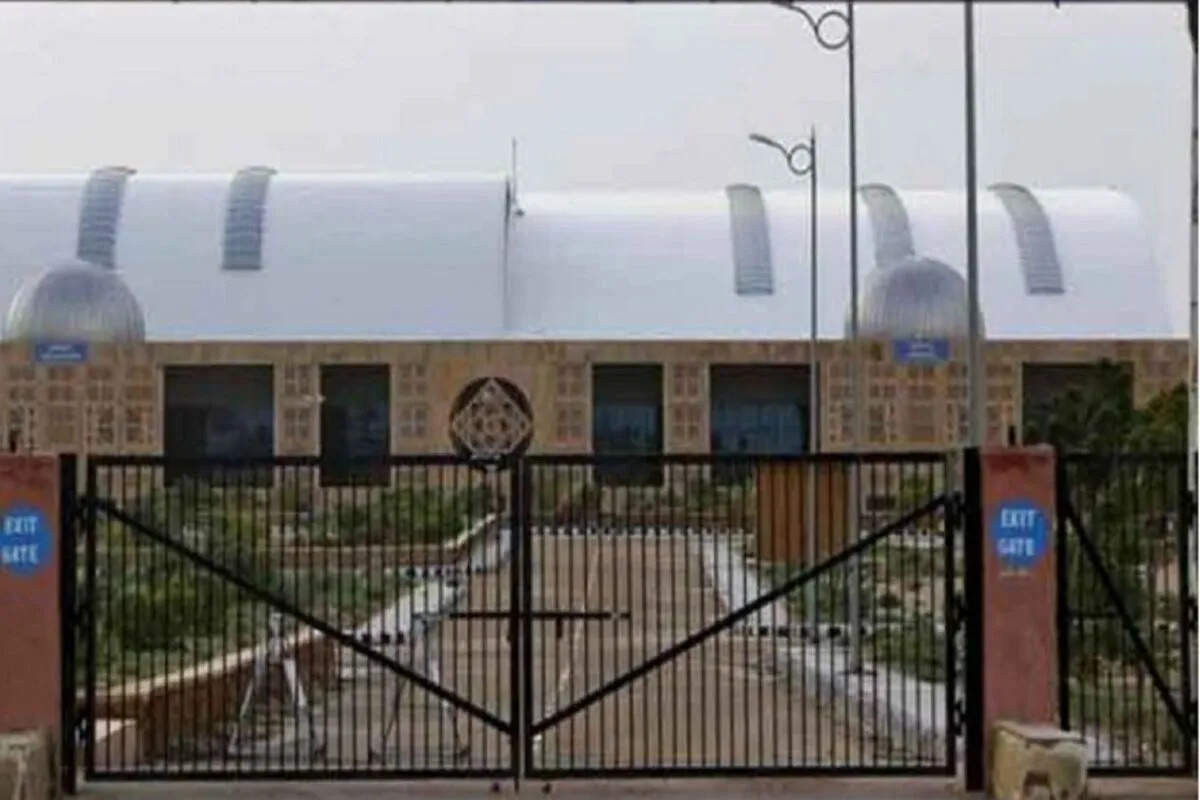 जैसलमेर एयरपोर्ट पर फिर छाई वीरानी, छह महीनों तक नहीं मिलेगी नियमित हवाई सेवा