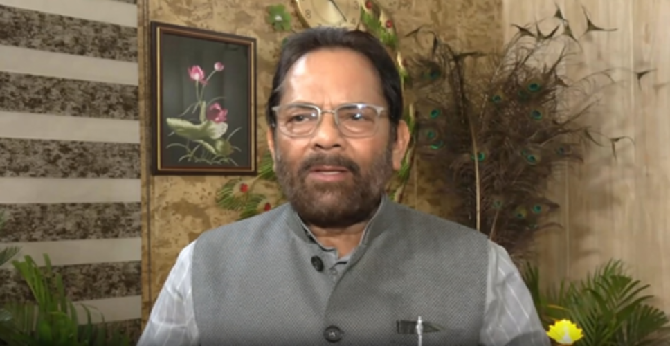 पीएम मोदी की अपील पर नेताओं की प्रतिक्रिया, मुख्तार अब्बास नकवी बोले- संकट के समाधान का हिस्सा बनना चाहिए