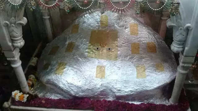 मेहंदीपुर बालाजी के प्रेतराज सरकार का रहस्य! डॉक्यूमेंट्री वीडियो में&nbsp;जानें क्यों भक्तों के बीच है यह भूतिया शक्ति इतनी प्रसिद्ध