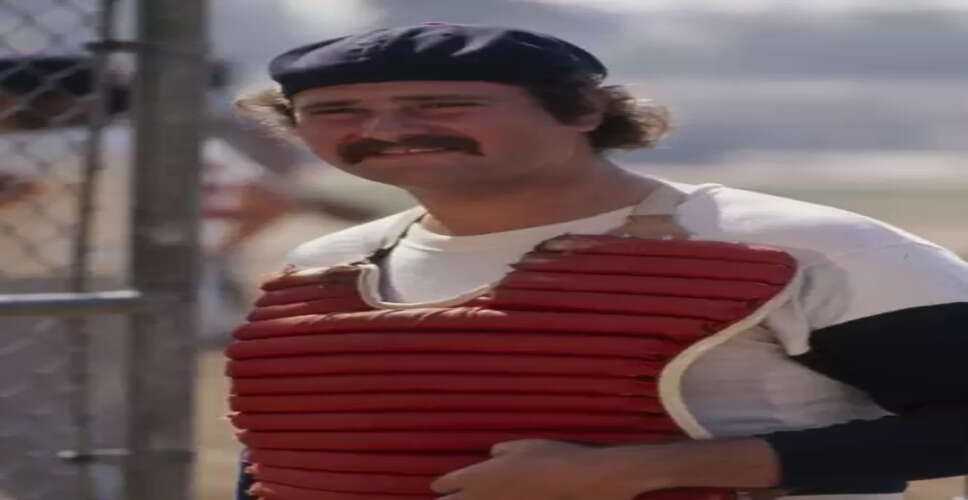 रॉब और मिशेल रेनर की हत्या का बेटे निक रेनर पर लगा आरोप, शव पर चाकू से हमले के निशान