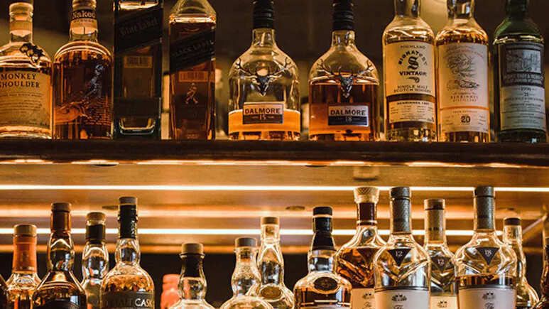 राजस्थान में 1 अप्रैल से महंगी हुई शराब, 5 से 10% तक बढ़े दाम