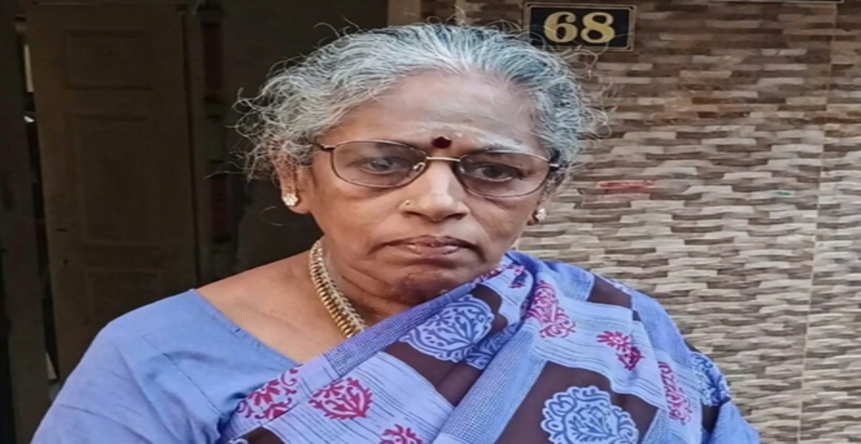 पीएम मोदी ने की मुलाकात, थिरु पूर्णा चंद्रन की मां ने बताया- ख्&zwj;याल रखने का किया वादा