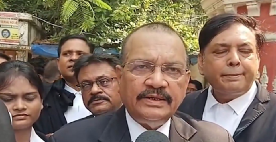 खान सर को कोर्ट से मिली अंतरिम सुरक्षा, वकील ने कहा- जहां चाहे आ और जा सकते हैं