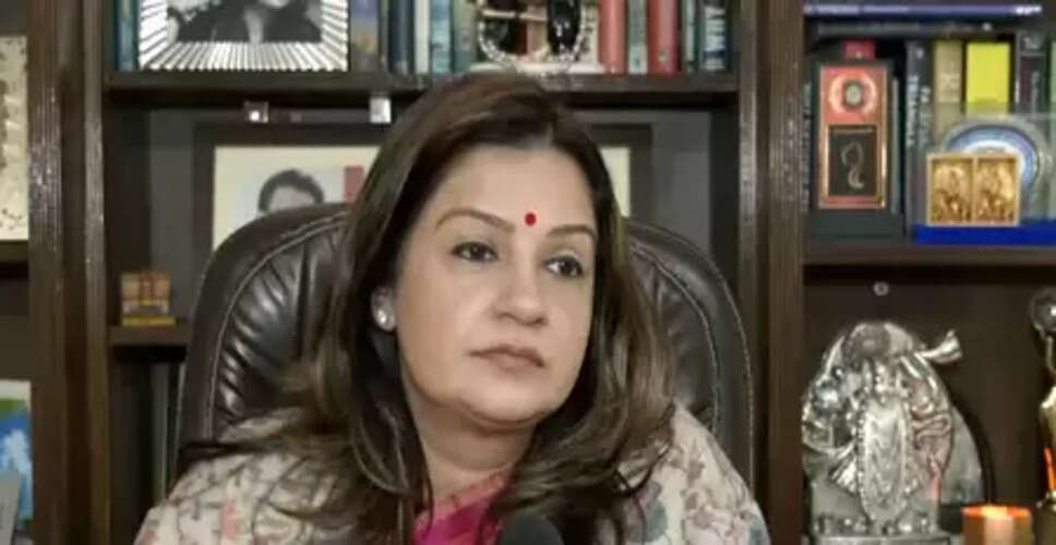 सरकार खुद नहीं चाहती संसद का सत्र चले: शिवसेना-यूबीटी की सांसद प्रियंका चतुर्वेदी