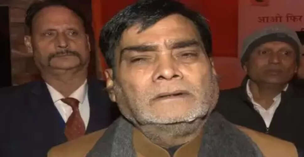 'मन की बात' से पीएम मोदी देश भर के लोगों को जोड़ने का काम करते हैं : राम कृपाल यादव