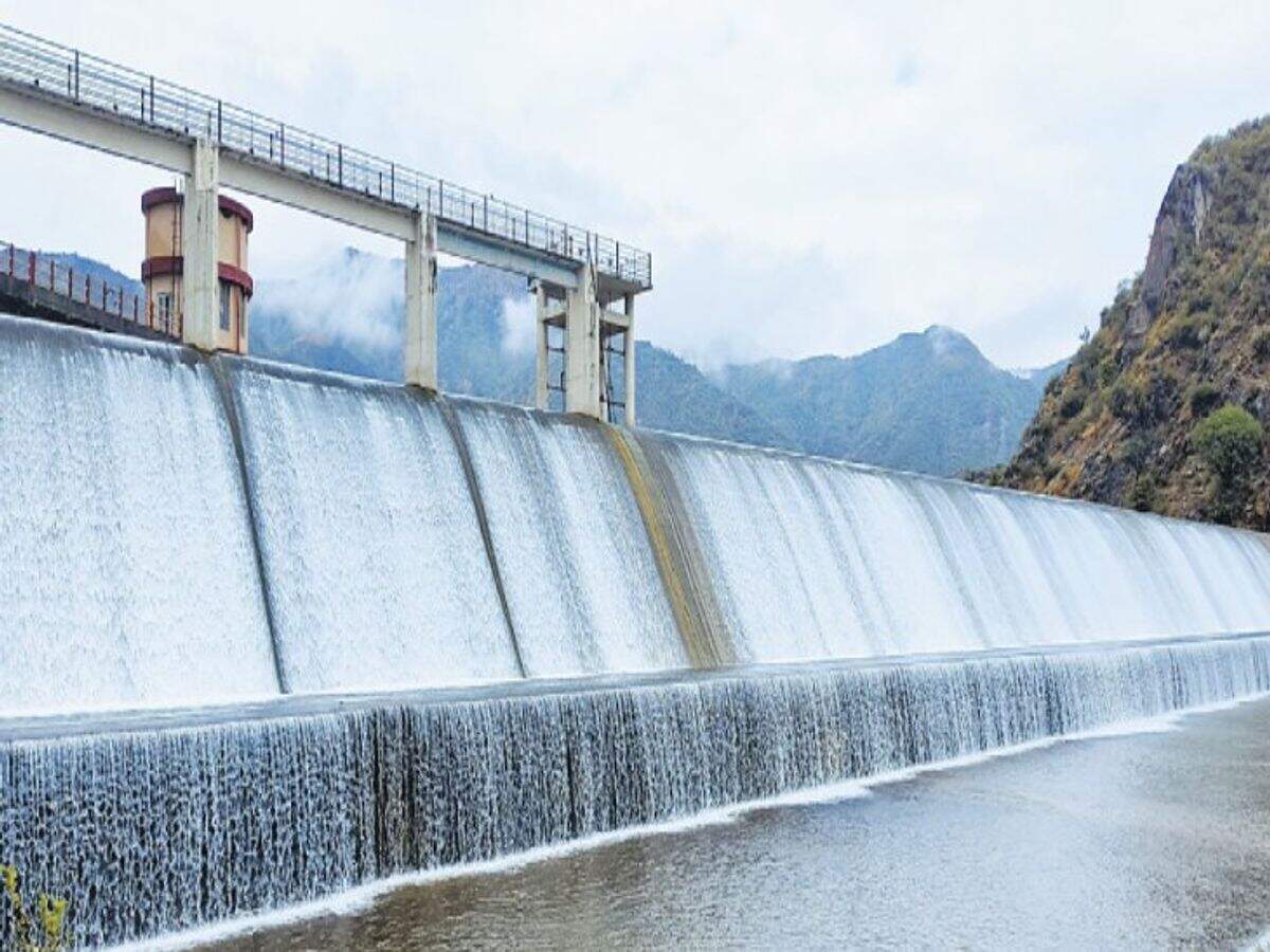 राजस्थान में बदला मौसम, वीडियो में देंखे बारिश और ओलावृष्टि से तापमान गिरा, अब फिर बढ़ेगी गर्मी