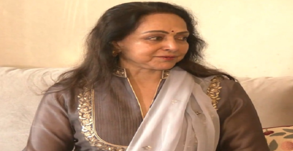 हेमा मालिनी ने ओम बिरला को लिखा पत्र, बंगाल के सांस्कृतिक माहौल पर उठाए सवाल