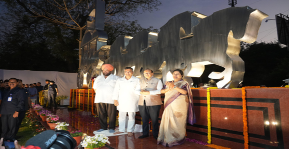 'श्री पार्थ सारथी रथ' सनातन परंपरा की स्मृति और प्रेरणा का प्रतीक है: रेखा गुप्ता