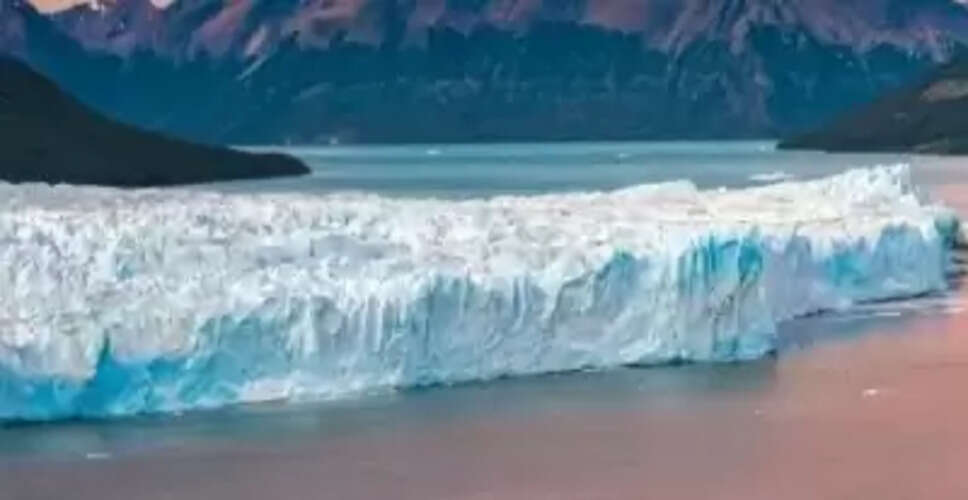 ग्रीनलैंड बहुत बड़ा द्वीप, जमा हुआ और रहने लायक भी कम, फिर डोनाल्ड ट्रंप को रुचि क्यों?