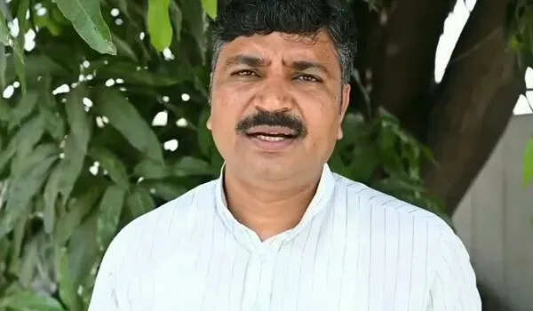 राजस्थान पंचायत चुनाव: टीकाराम जूली ने सुप्रीम कोर्ट के आदेश पर उठाए सवाल, कहा जवाब चाहिए