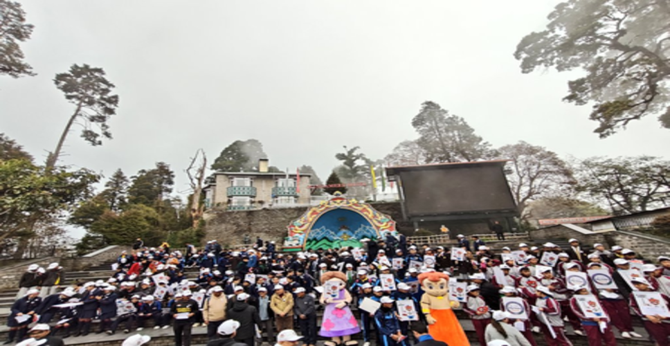 दार्जिलिंग में ईसीआई के मतदाता जागरूकता वॉकथॉन का आयोजन, लोगों ने बढ़-चढ़कर लिया हिस्सा