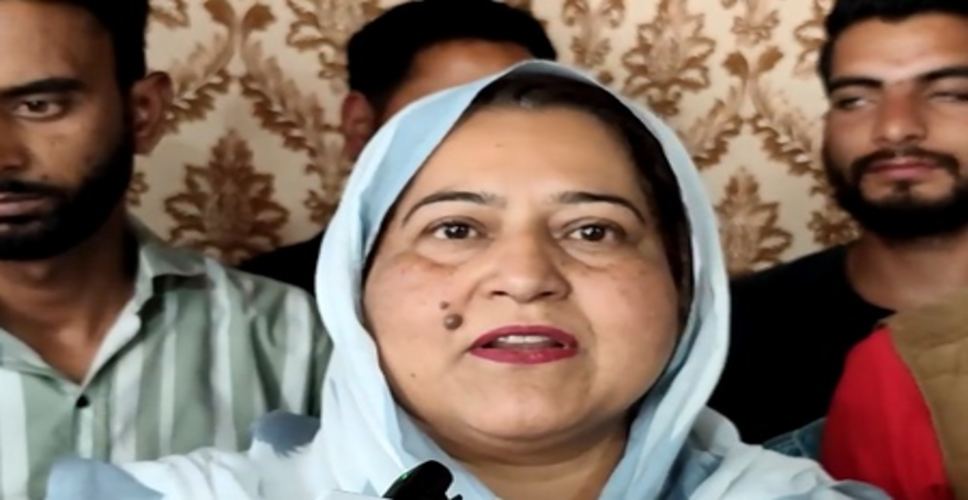 'राजनीतिक बयानबाजी से ज्यादा अमन और शांति पर ध्यान देना जरूरी,' पीओजेके मुद्दे पर बोलीं नीलोफर मसूद