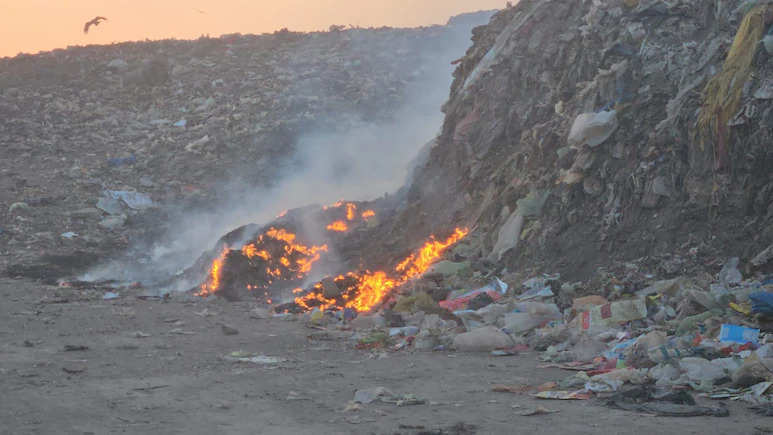 Kota में जानलेवा साबित हो रहा कोटा में कचरे का यह पहाड़, 16 करोड़ से ज्यादा बर्बाद