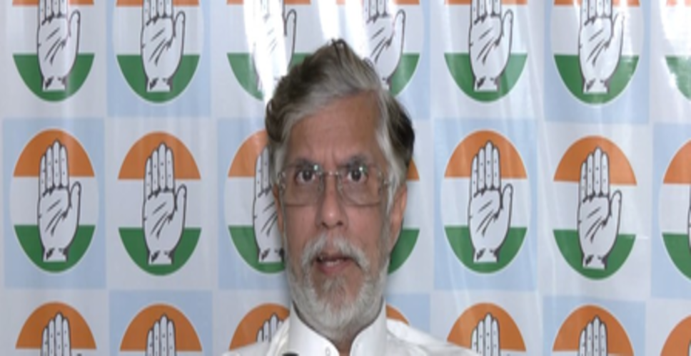 वायुसेना के विमानों की मदद से नीट प्रश्नपत्र लाने की बात सरकार की विफलता छिपाने का प्रयास : कांग्रेस