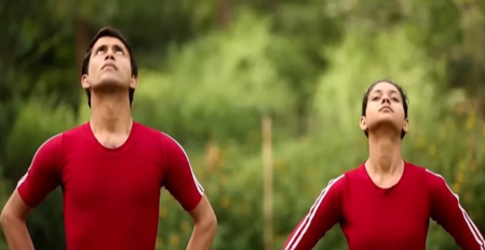 विश्व योग दिवस को 29 दिन शेष, आयुष मंत्रालय ने बताया कैसे करें 'चालन' क्रियाओं का अभ्यास