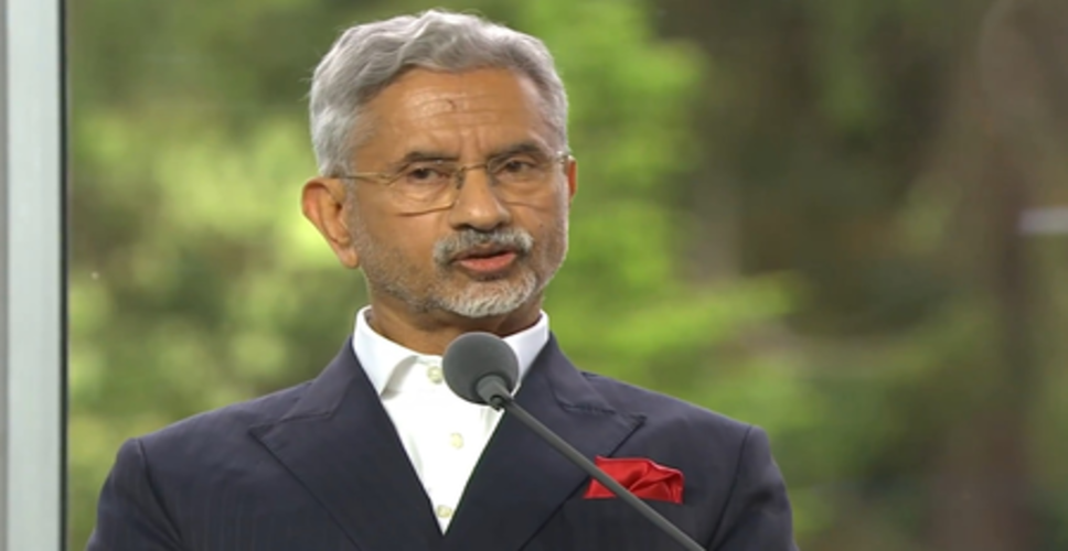 रूस से तेल खरीद का कारण स्&zwj;पष्&zwj;ट कर जयशंकर ने हथियारों पर उठाए सवाल, यूरोप को दिखाया आईना