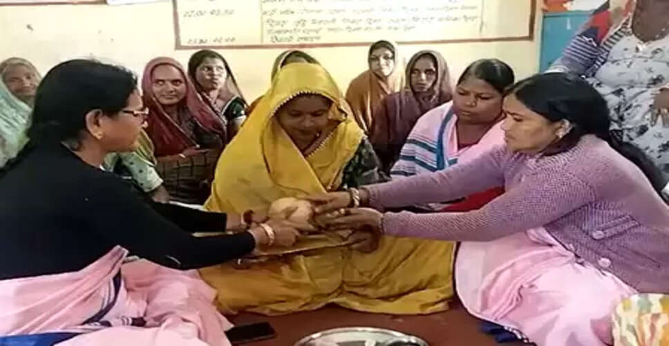 मध्&zwj;य प्रदेश : नीमच में महिला-बाल विकास को नई दिशा, 58 केंद्र बने &lsquo;सक्षम आंगनवाड़ी&rsquo;