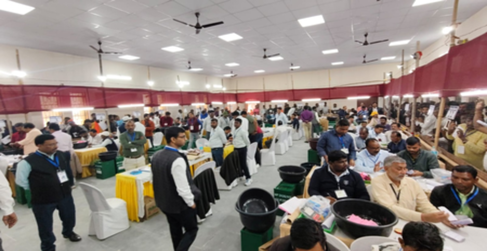 झारखंड नगर निकाय चुनाव मतगणना : पाकुड़ में निर्दलीय शबरी पाल बनीं अध्यक्ष, रांची में भाजपा समर्थित रोशनी खलखो आगे