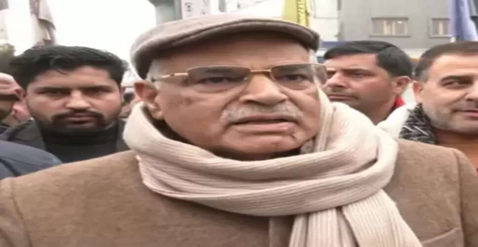 उमर अब्दुल्ला के बयान पर बोले अशोक कौल, 'समय-समय पर बिल में बदलाव होता रहना चाहिए'