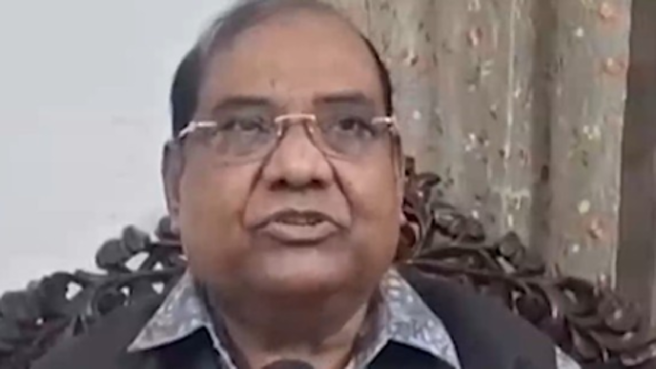 राम मंदिर चढ़ावा मामले में दोषियों पर होगी कड़ी कार्रवाई, विपक्ष पर भी बरसे भाजपा सांसद बृजलाल