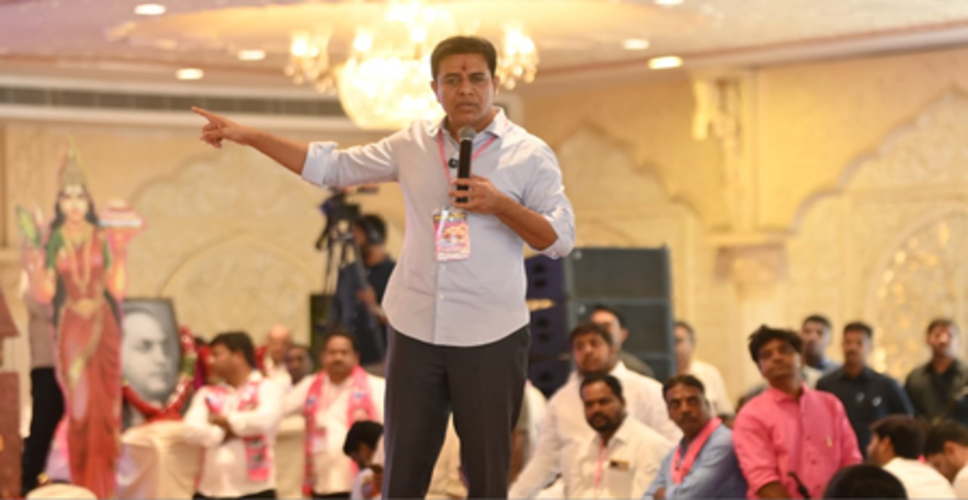 केटीआर ने रेवंत रेड्डी को दी चुनौती दी, कहा- सभी वादे पूरे करने के बाद ही चुनाव लड़ें