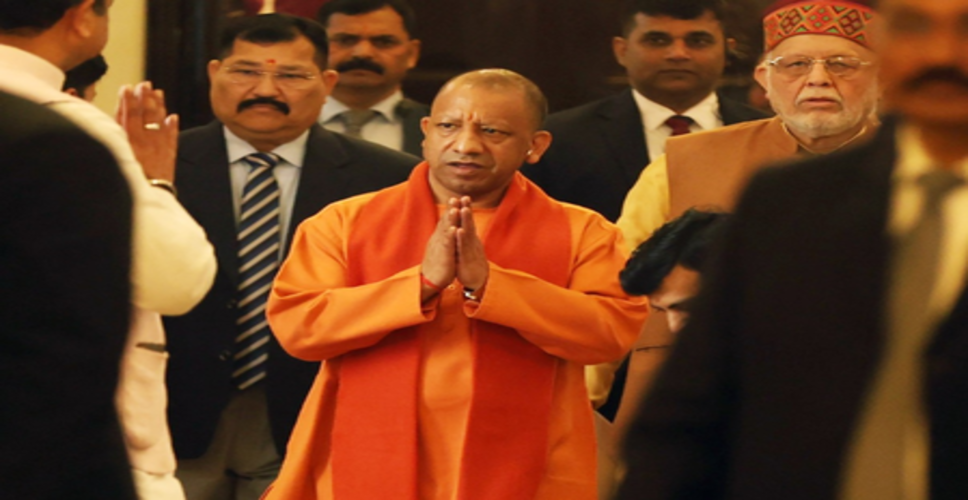 यूपी के मुख्यमंत्री योगी आदित्यनाथ के जन्मदिन पर रक्षा मंत्री राजनाथ सिंह समेत कई नेताओं ने दी शुभकामनाएं