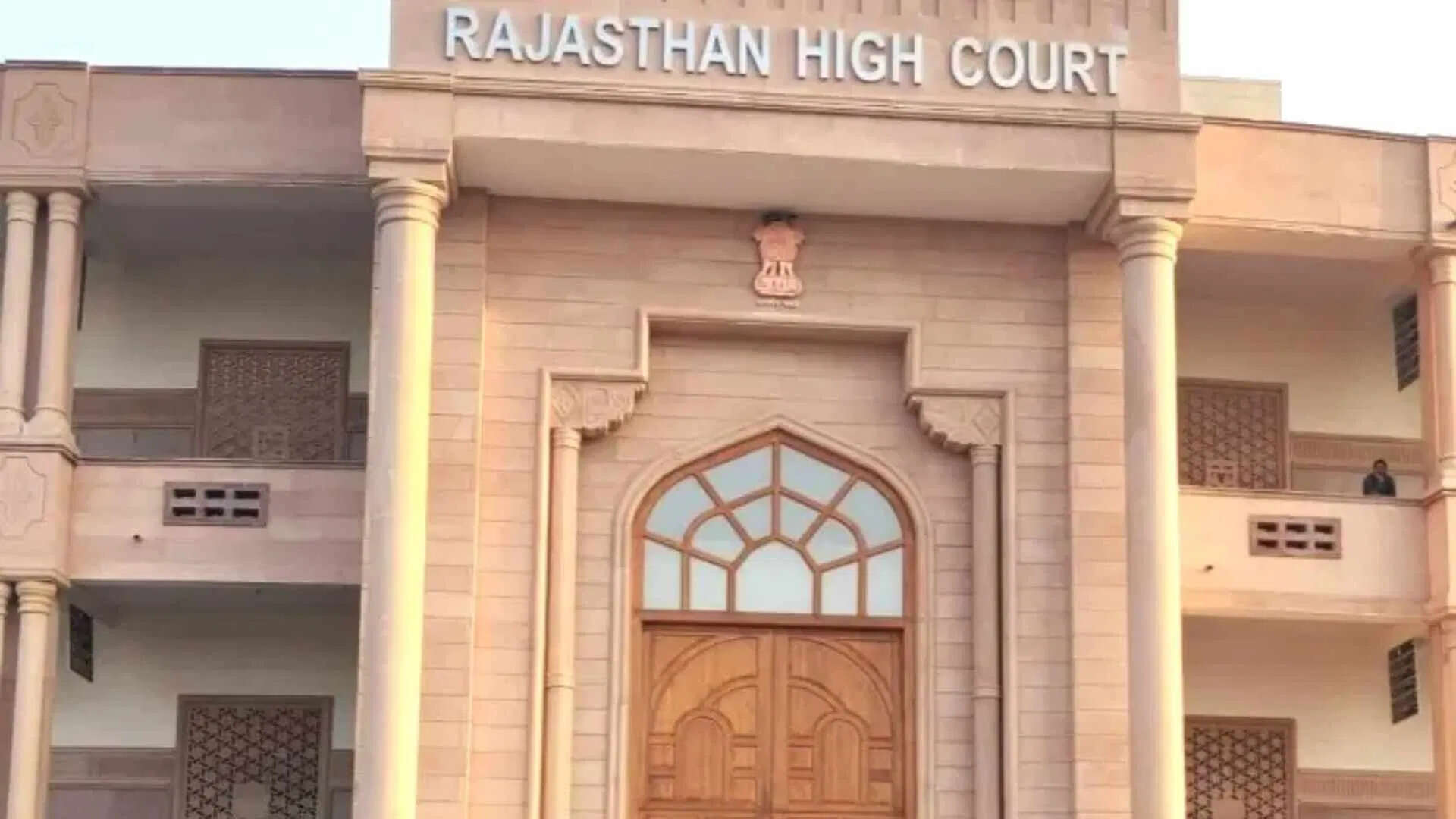 पंचायत-निकाय चुनाव में देरी पर हाईकोर्ट सख्त, चुनाव आयोग को अवमानना नोटिस