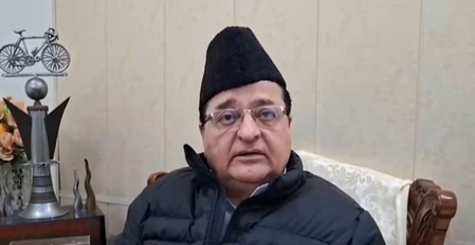 सीएम ममता बनर्जी के समर्थन में उतरे एसटी हसन, बोले- चुनाव आयोग बना भाजपा का विंग