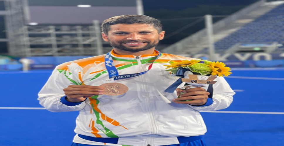 रूपिंदर पाल सिंह: ओलंपिक मेडलिस्ट, जिन्हें बचपन में हॉकी स्टिक और जूतों के लिए भी करना पड़ा संघर्ष