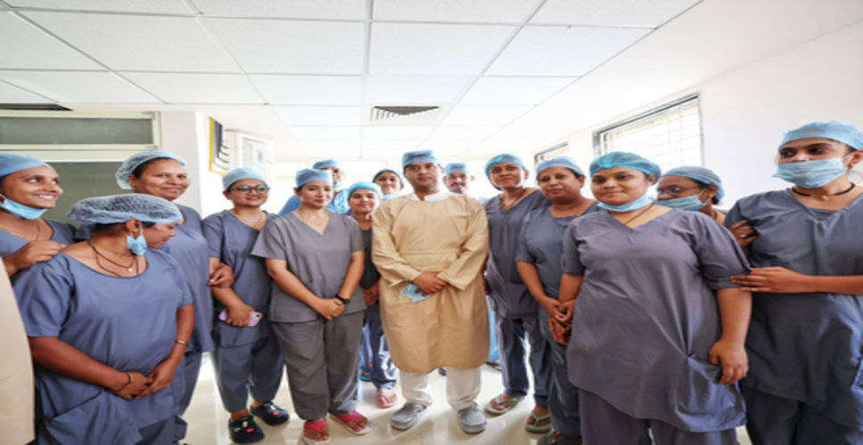 नर सेवा ही नारायण सेवा&rsquo; के मंत्र के साथ हजारों मरीजों को मिला निःशुल्क उपचारः केंद्रीय मंत्री सिंधिया