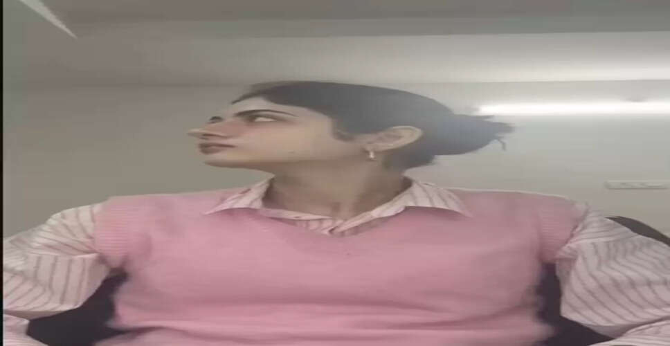 हर्षाली मल्होत्रा ने शेयर किए 'अखंडा 2' के सेट पर मेकअप रूम के एक्साइटिंग मोमेंट्स