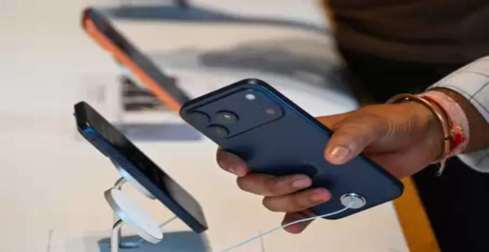 सरकार ने स्मार्टफोन कंपनियों से सोर्स कोड शेयर करने की खबर को बताया गलत