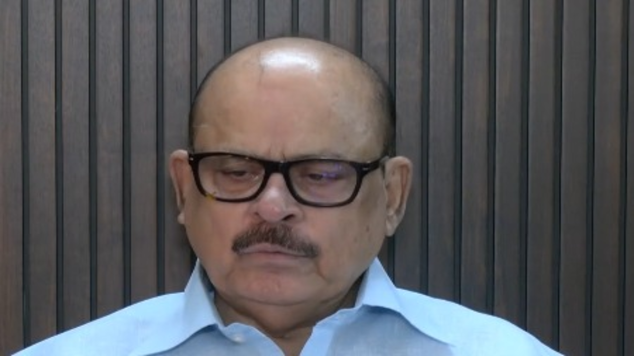 'वंदे मातरम' विवाद पर कांग्रेस सांसद तारिक अनवर बोले- भाजपा न परंपरा का सम्मान करती है, न पालन