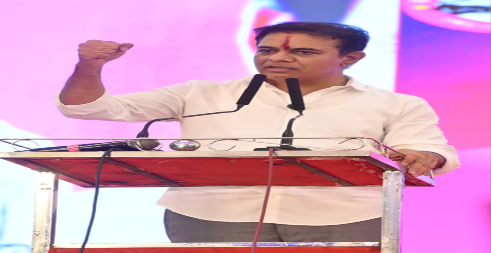 'हैदराबाद मेट्रो मुद्दे पर रेवंत रेड्डी और किशन रेड्डी कर रहे राजनीतिक नाटक', केटीआर का आरोप
