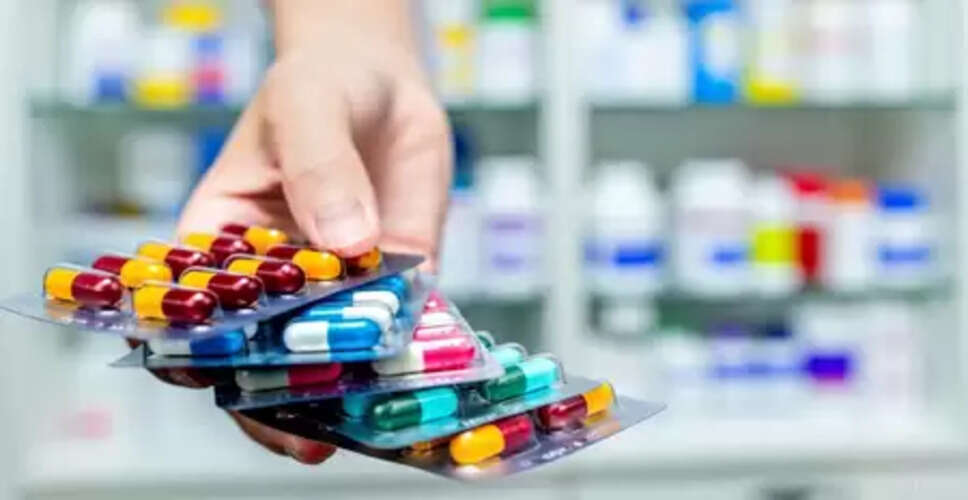 डॉक्टर की सलाह के बिना दवा लेना खतरनाक, एंटीबायोटिक्स किडनी को पहुंचा सकती हैं नुकसान