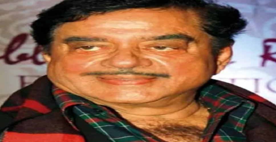 'रणवीर सिंह ही निभा सकते थे ऐसा किरदार', 'धुरंधर' देखने के बाद शत्रुघ्न सिन्हा ने की तारीफ