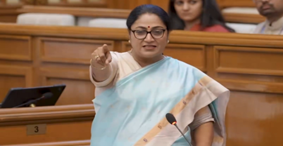 बेटियों की हार में लोकतंत्र की जीत कैसे हो सकती है : रेखा गुप्ता