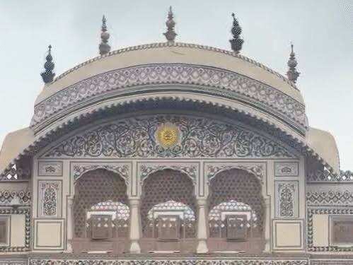 300 साल पुराने त्रिपोलिया गेट का बदला शाही रूप, वीडियो में जाने राजस्थानी चित्रकारी से निखरी जयपुर की ऐतिहासिक विरासत