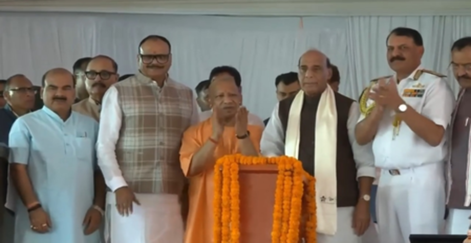 लखनऊ को मिला नौसेना शौर्य वाटिका का तोहफा, सीएम योगी बोले- सुरक्षा मजबूत होगी तभी दुनिया करेगी सलाम