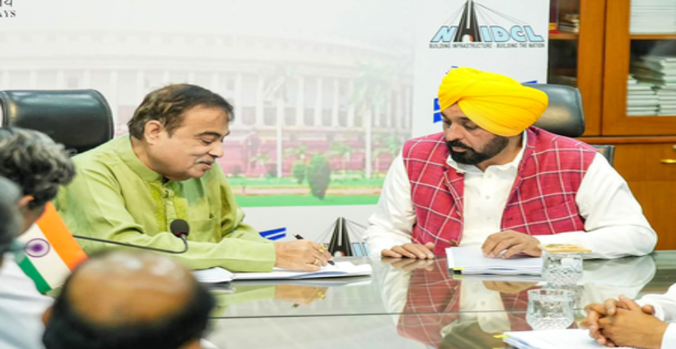 केंद्रीय मंत्री नितिन गडकरी से पंजाब के मुख्यमंत्री ने की मुलाकात, हाईवे प्रोजेक्ट्स पर हुई चर्चा