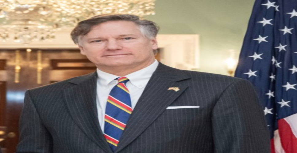 विदेशों में चीन को टक्कर देने के लिए निजी क्षेत्र को आगे बढ़ाने की कोशिश कर रहा अमेरिका