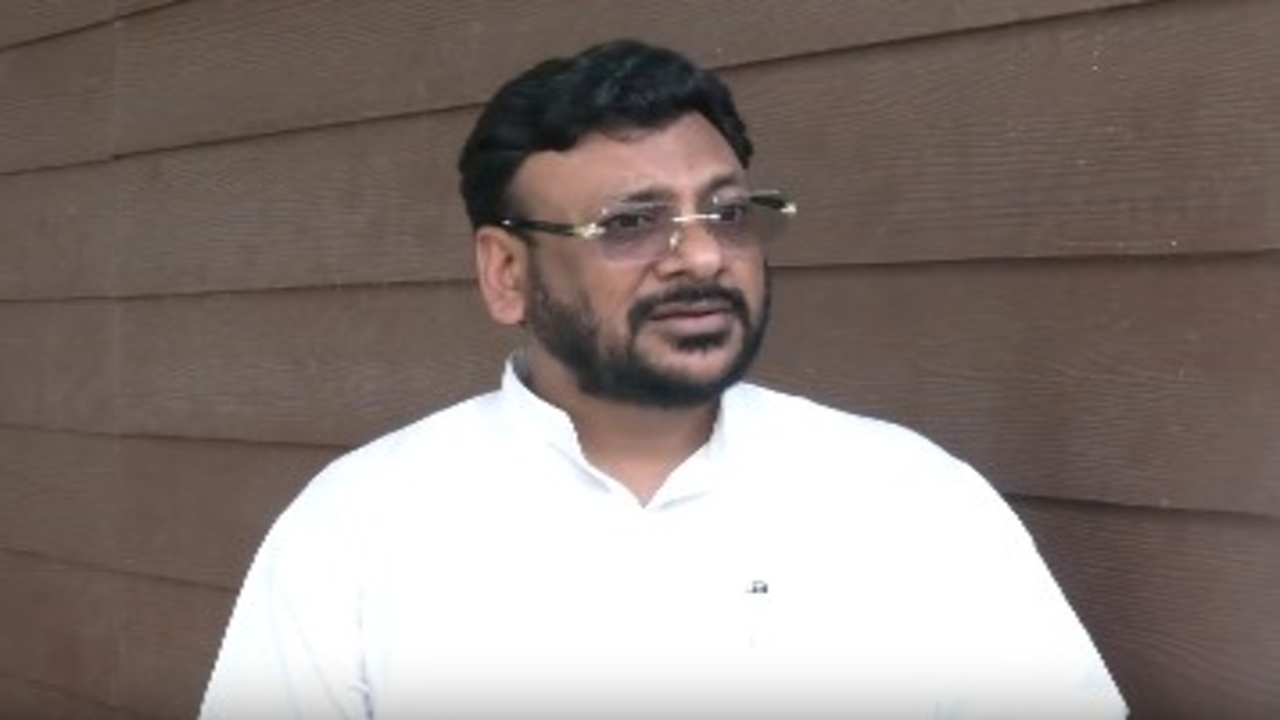 उत्तराखंड का शिक्षा मॉडल बना मिसाल, छत्तीसगढ़ ने मांगा अल्पसंख्यक शिक्षा प्राधिकरण का ड्राफ्ट : शादाब शम्स